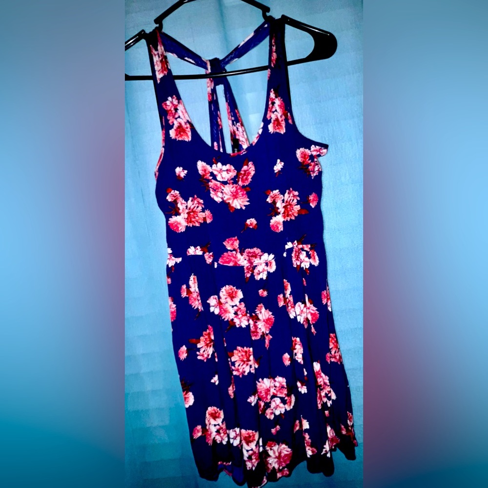 FOREVER21 floral mini dress-large